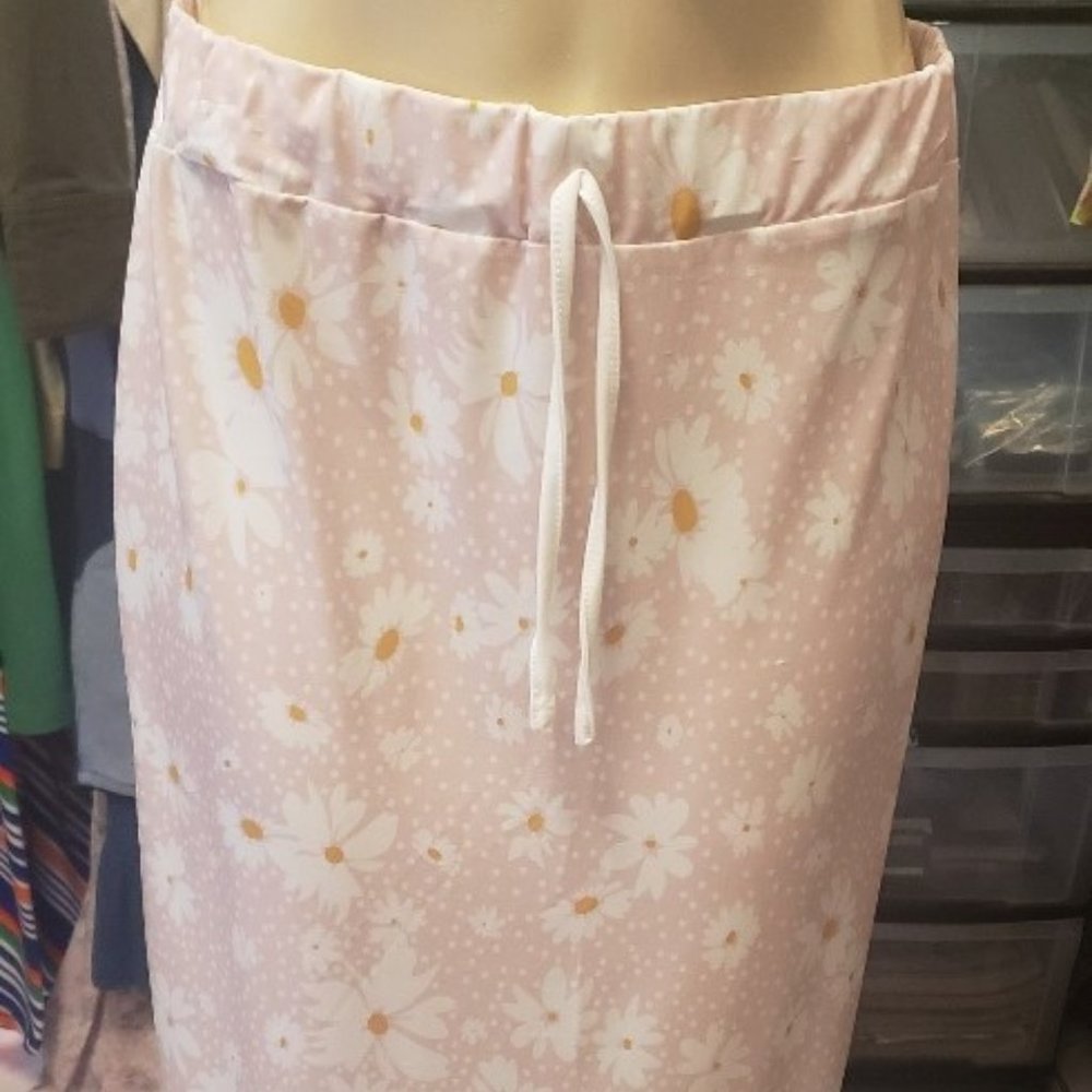 Aimee Pink Daisy Pencil Skirt NWT